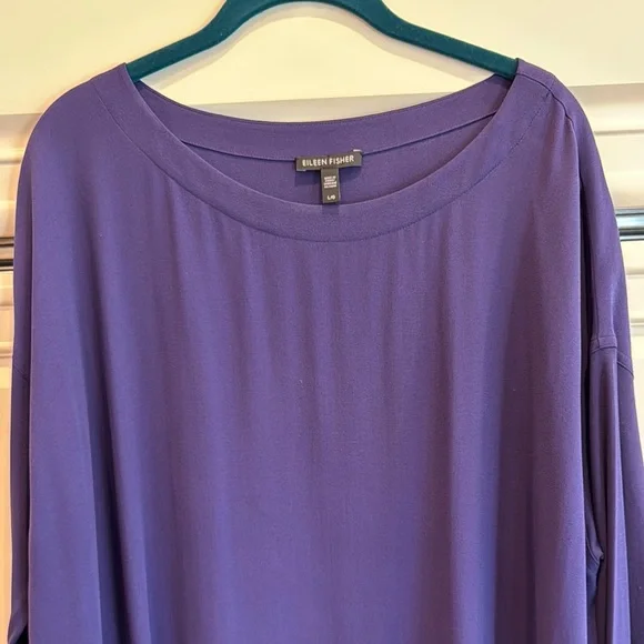 Eileen Fisher Women's Silk Tunic in Rich Purple - Picture 2 of 8